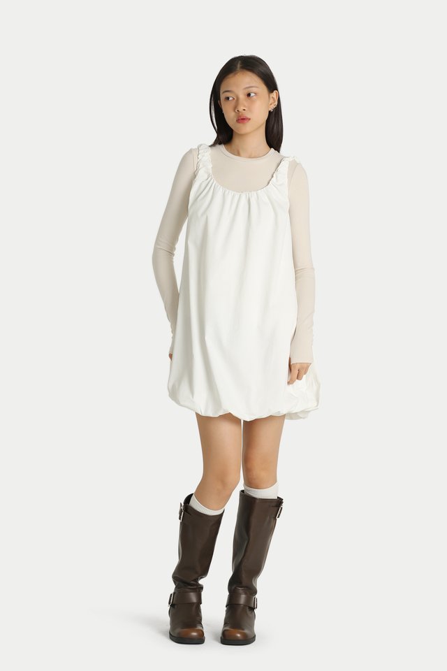 SUZY SCOOP NECK CLOUD ROMPER DRESS IN WHITE