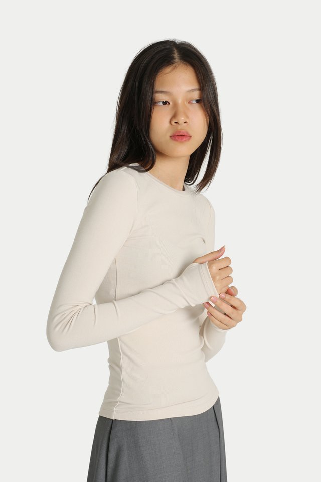 THUMBELINA LONG SLEEVE TOP IN CREAM