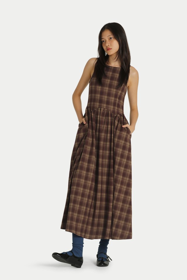 WINSLET COTTAGE CHECKERED DRESS IN MAPLE