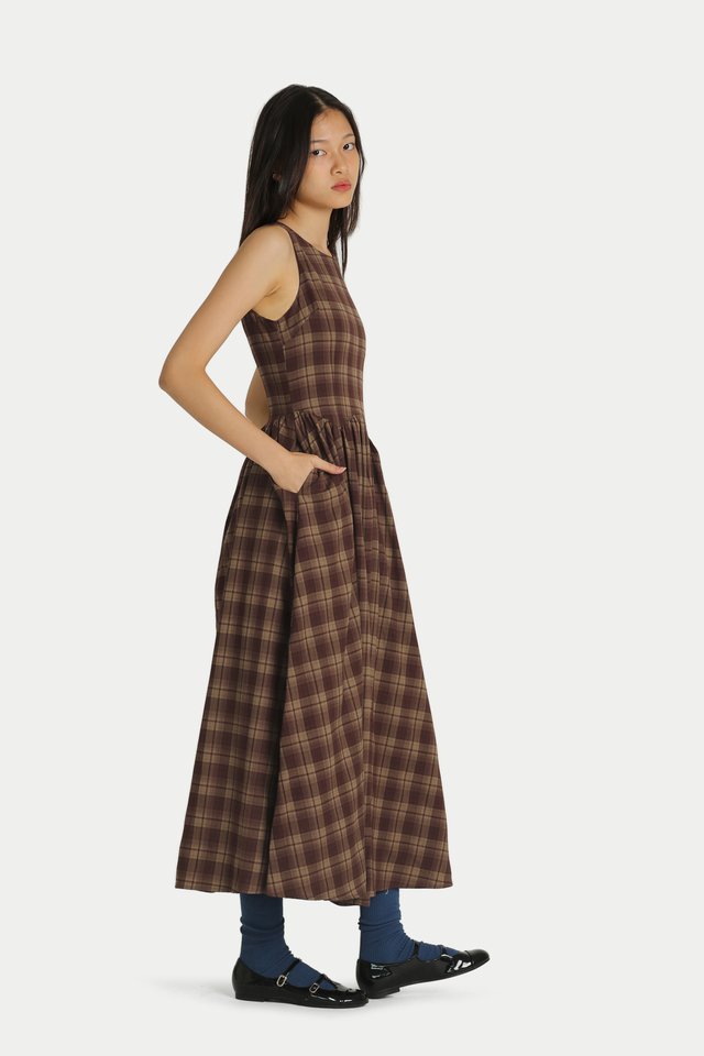 WINSLET COTTAGE CHECKERED DRESS IN MAPLE