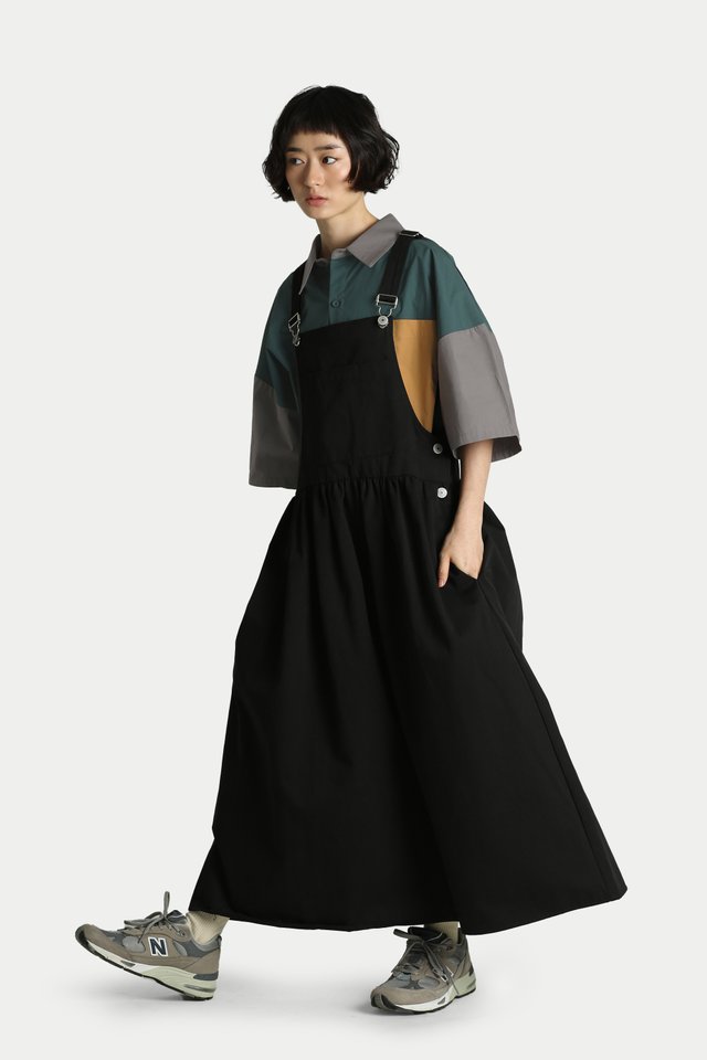 MARLEY TWILL OVERALL DRESS IN BLACK