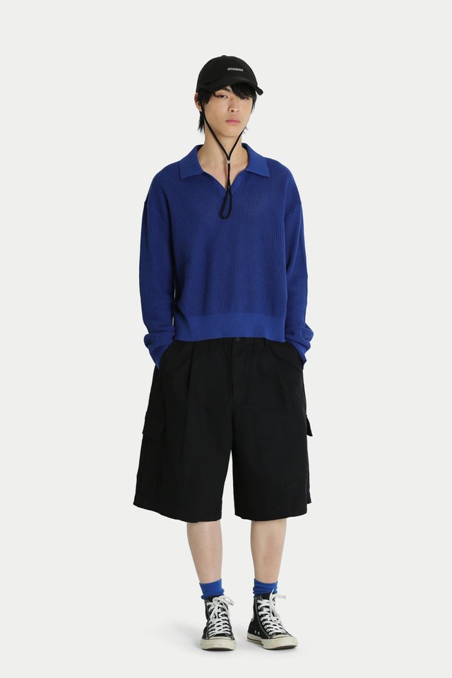 AXEL BOXY-FIT BALLOON SHORTS IN BLACK