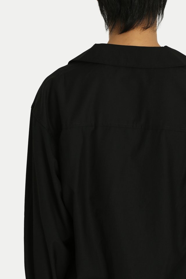 ARCADE X HIRO Y. SKIPPER COLLAR TOP IN BLACK
