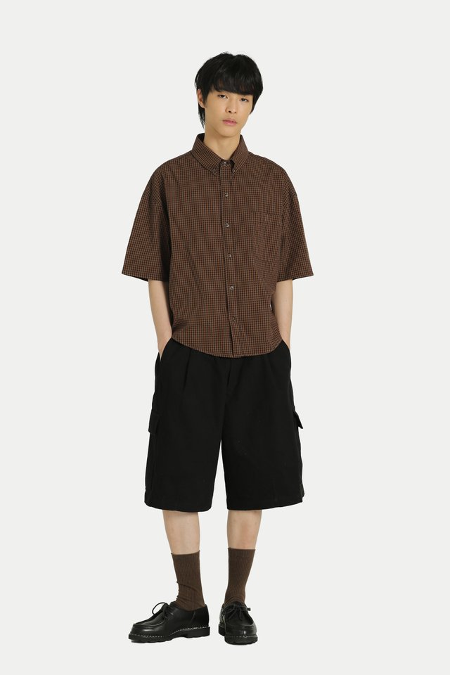 KIP CHECKED SEERSUCKER AERO SHIRT IN BLACK