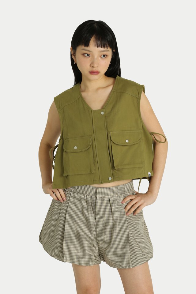 JAEYLL CROPPED SIDE TIE VEST IN MATCHA