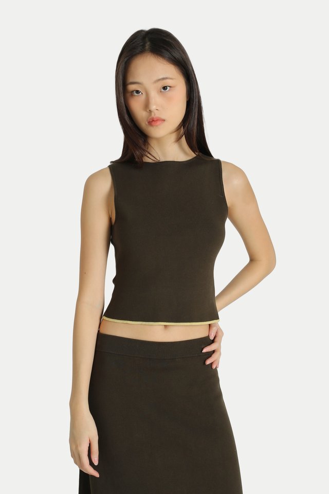 ARCADE X HIRO Y. CONTRAST KNITTED TOP IN OLIVE