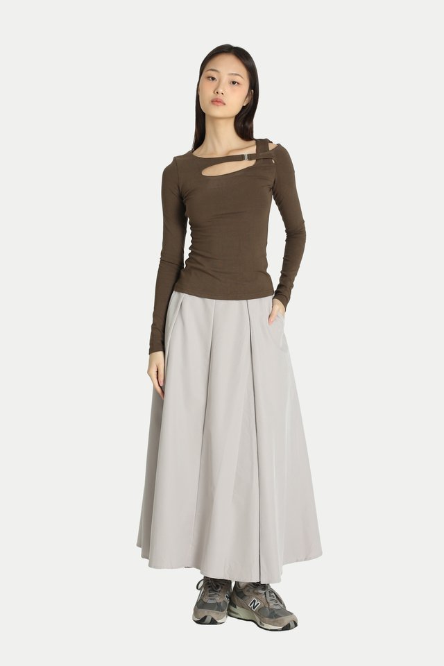CARINA ASYMMETRICAL CUT-OUT TOP IN MOSS