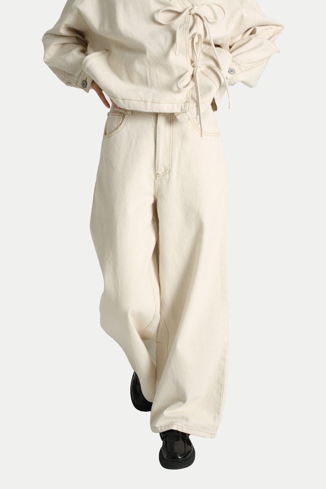 EDEN STRAIGHT-FIT DENIM JEANS IN ECRU