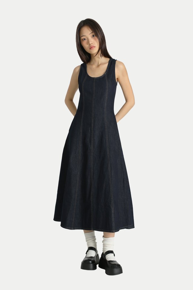 JULIANA DENIM FLARE PANEL DRESS IN DARK WASH