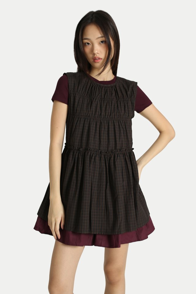 ADORA CHECKERED FRILL TOP IN BLACK