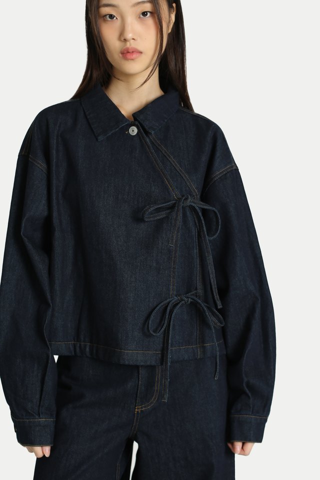 ELIA DOUBLE-BREASTED DENIM CROP JACKET IN DARK WASH