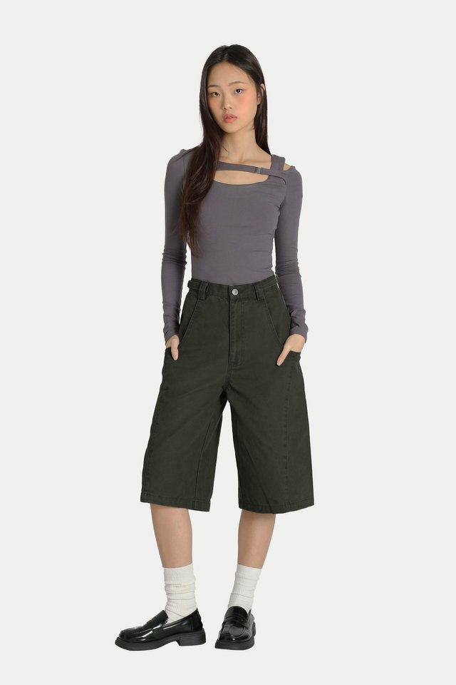 RENJI LONGLINE BASKETWEAVE JORTS IN HUNTER