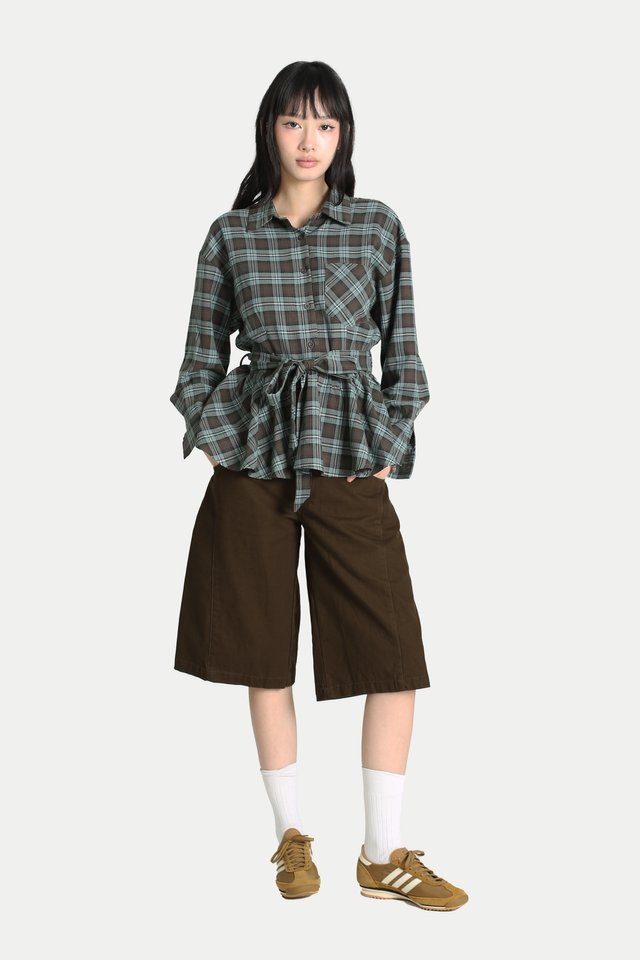 RENJI LONGLINE BASKETWEAVE JORTS IN UMBER