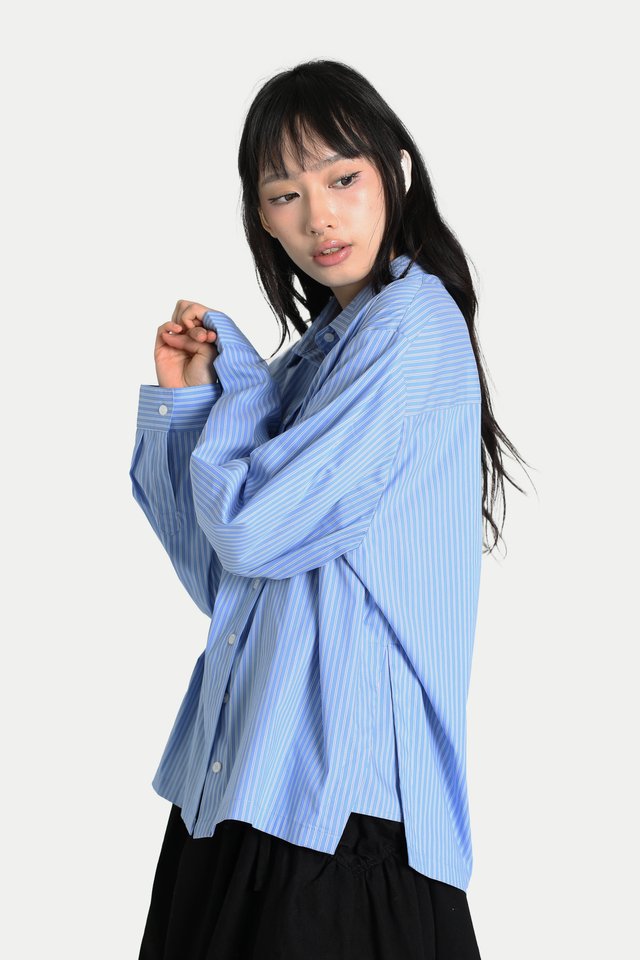 REINA SIDE PANEL SHIRT IN BLUE STRIPES