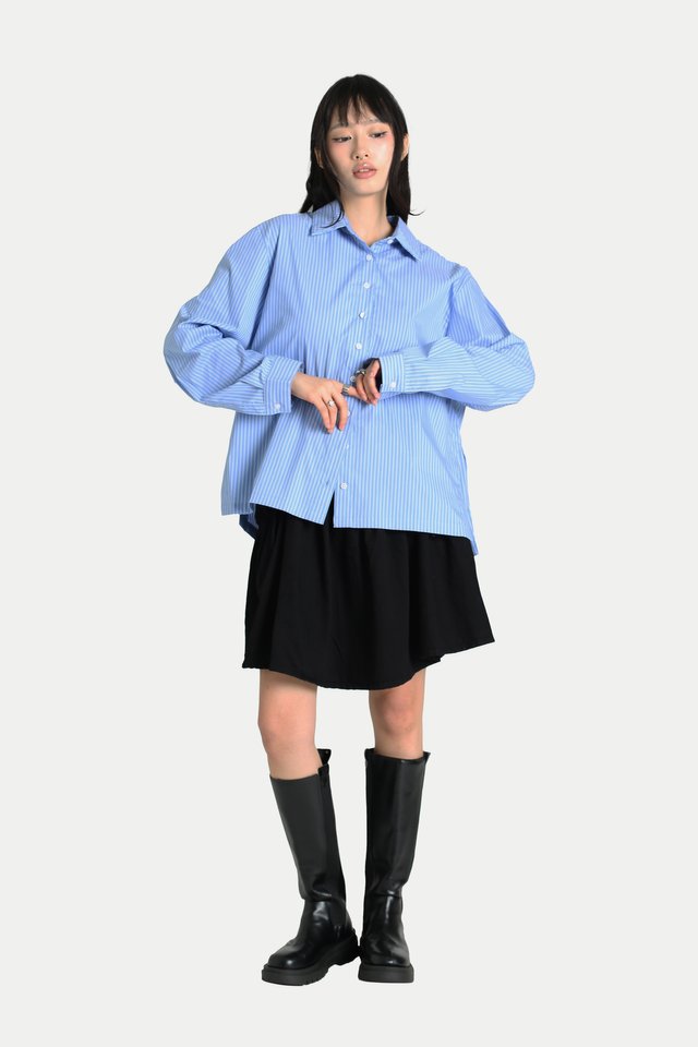 REINA SIDE PANEL SHIRT IN BLUE STRIPES