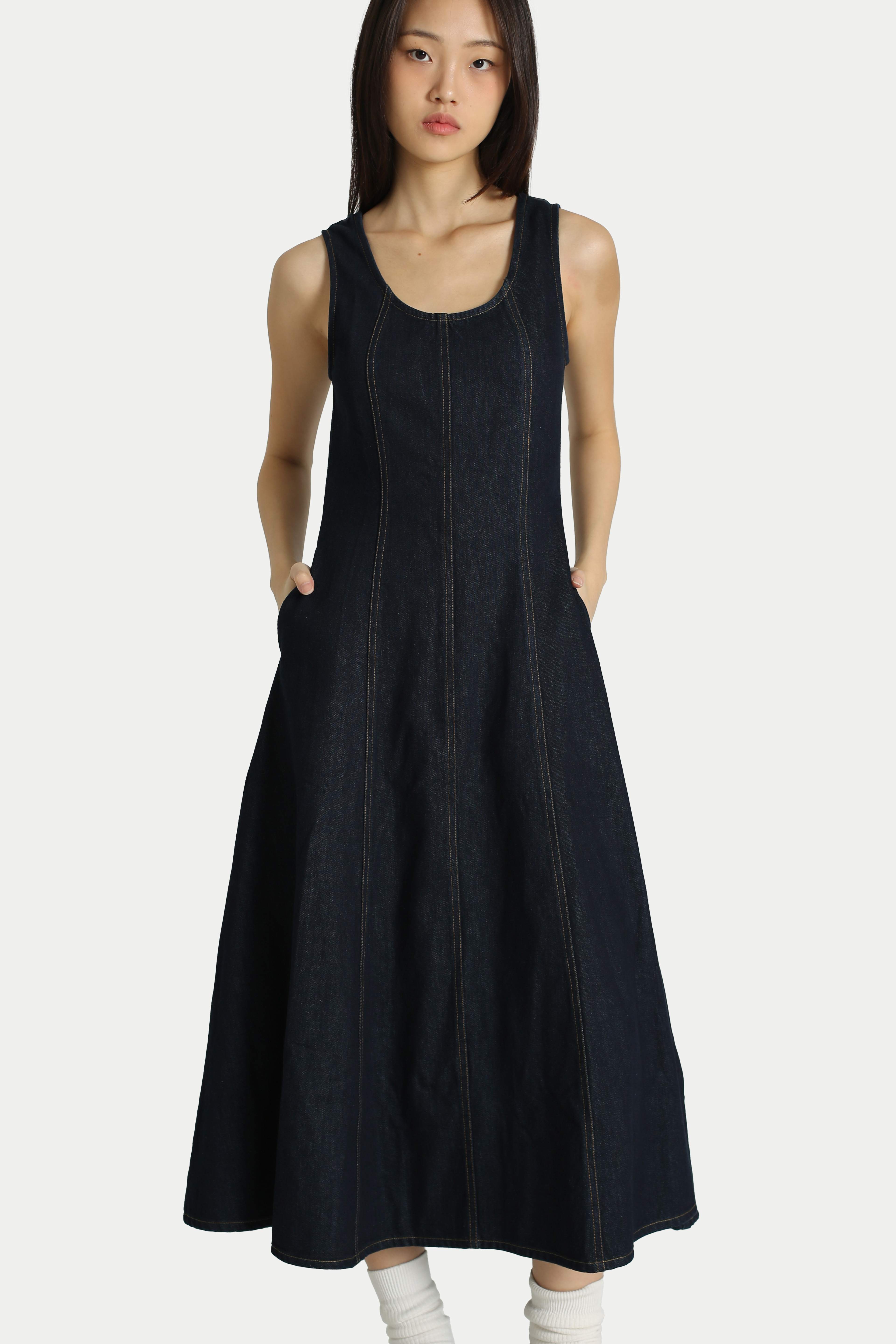 JULIANA DENIM FLARE PANEL DRESS IN DARK WASH
