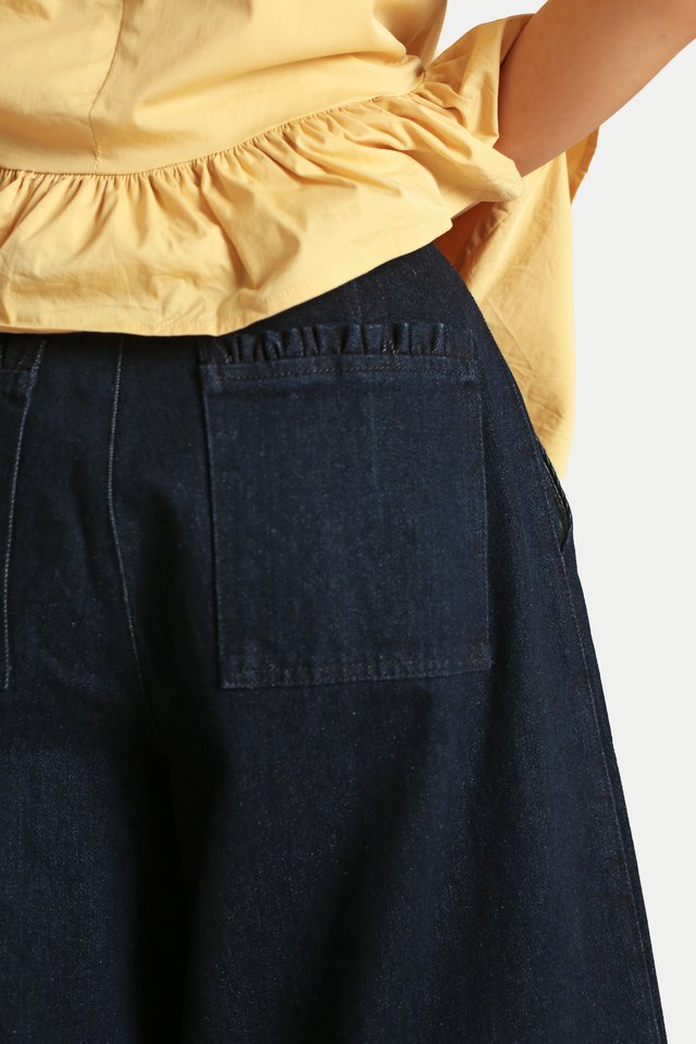 LOLA DENIM FRILL HEM JORTS IN DARK WASH