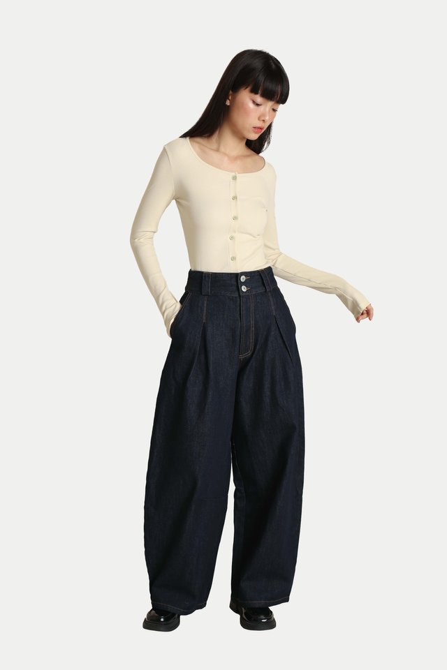 MIKAEL HIGH-WAISTED OBI BARREL LEG JEANS IN DARK WASH