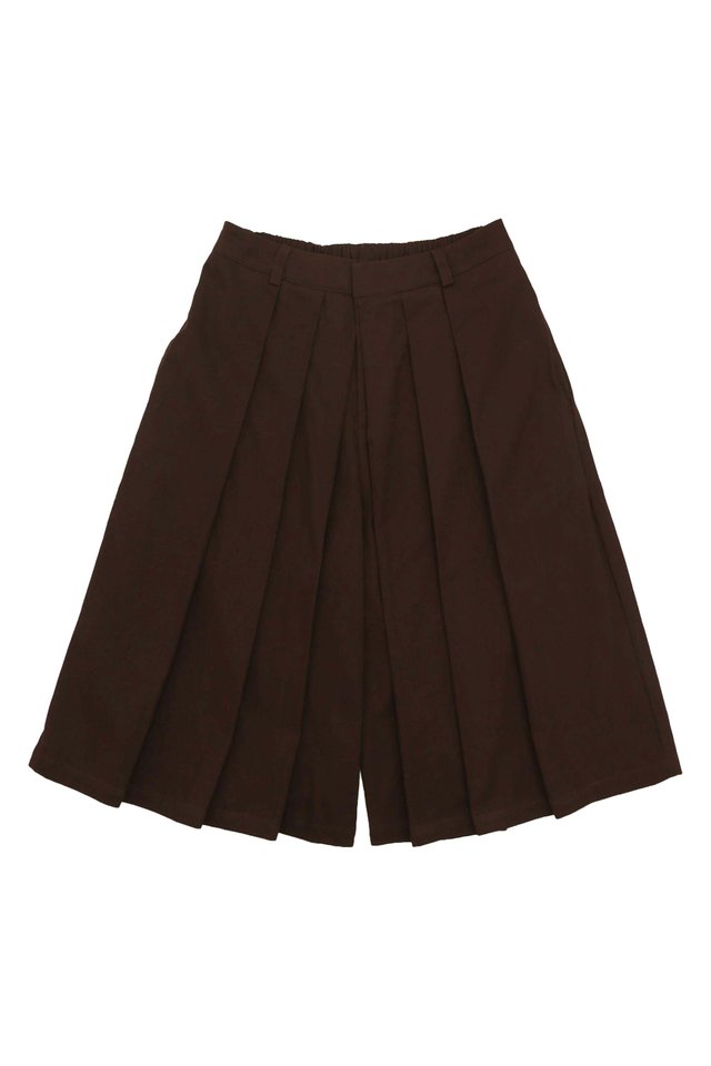DAI HAKAMA SHORTS IN OXBLOOD