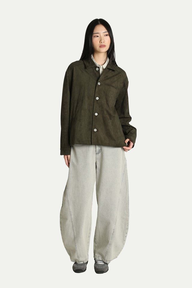 ELISE FAUX SUEDE JACKET IN DARK MOSS