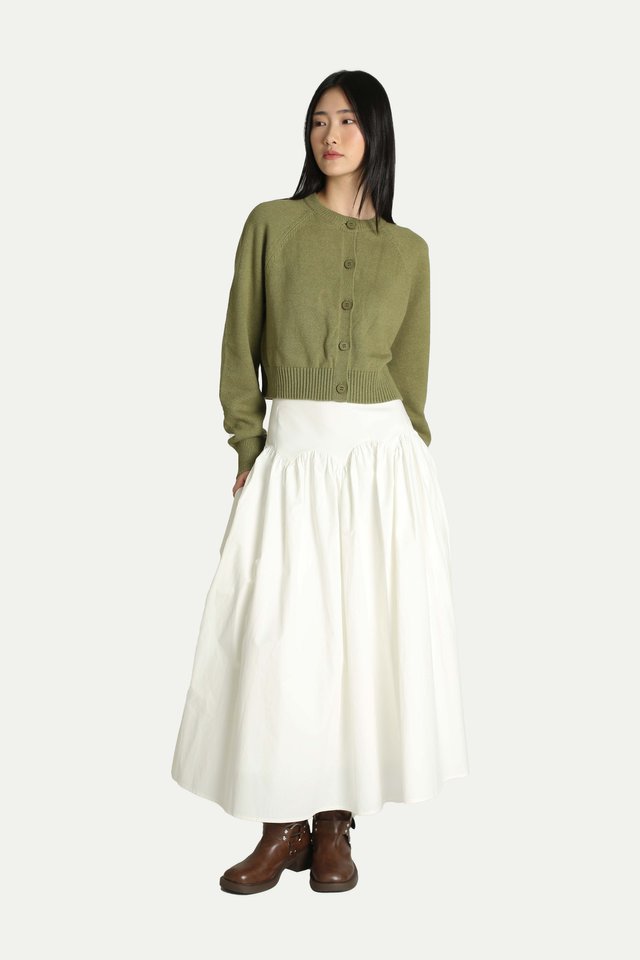 EMILIA SCALLOP YOKE SKIRT IN WHITE