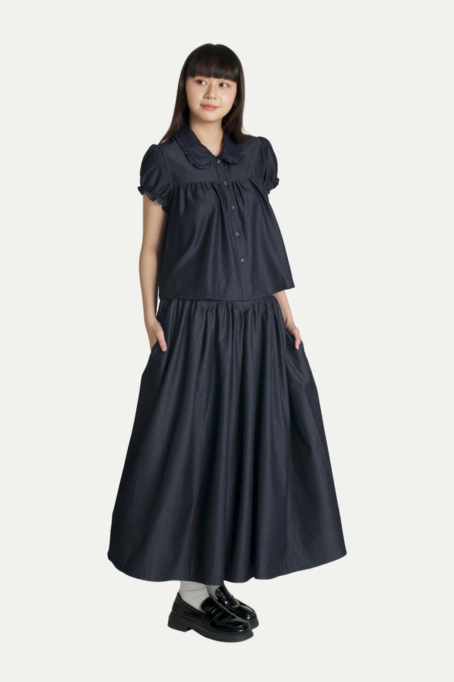 EMILIA SCALLOP YOKE SKIRT IN DARK WASH