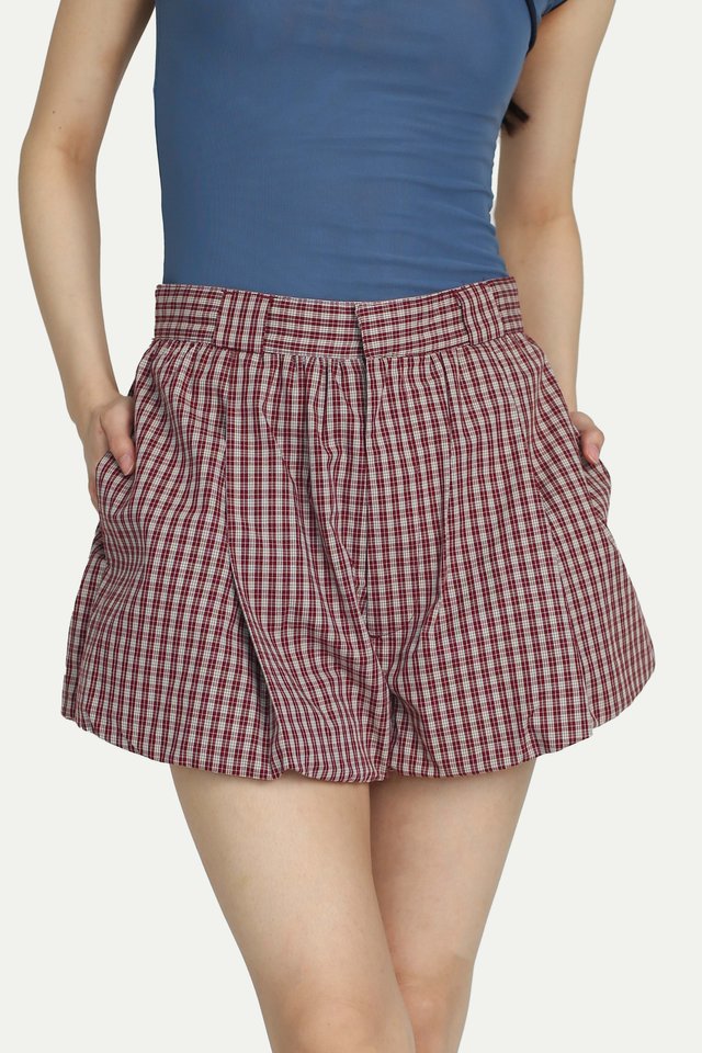 MACIE MINI BUBBLE SHORTS IN BERRY CHECKS