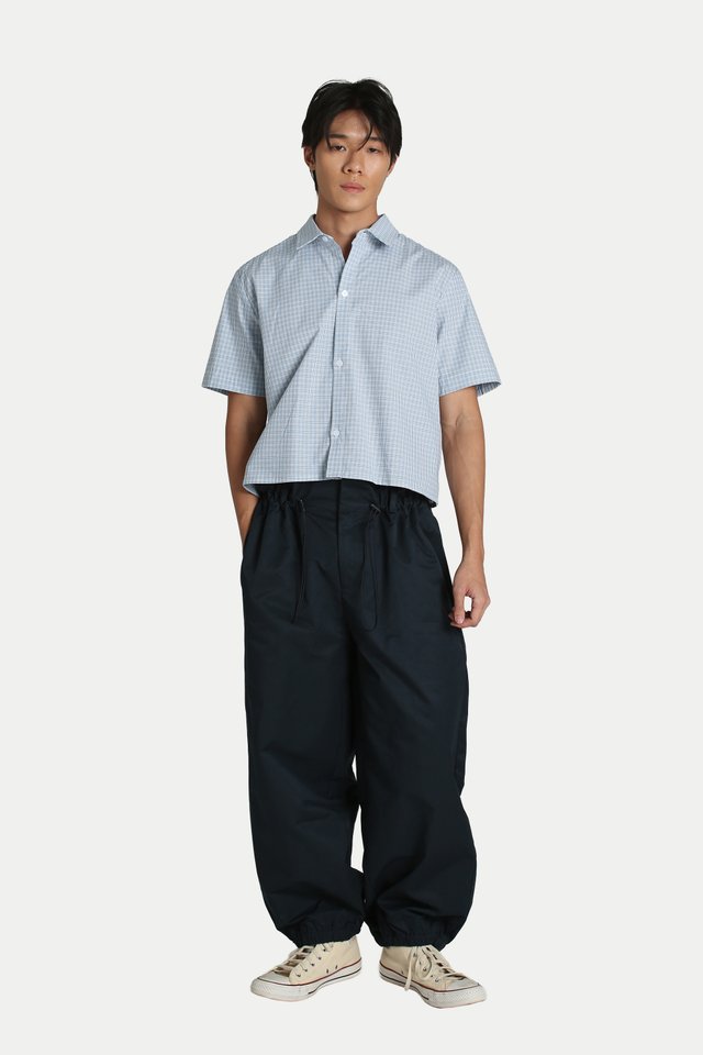 EMERY CROPPED CHECKED SHIRT IN SKY