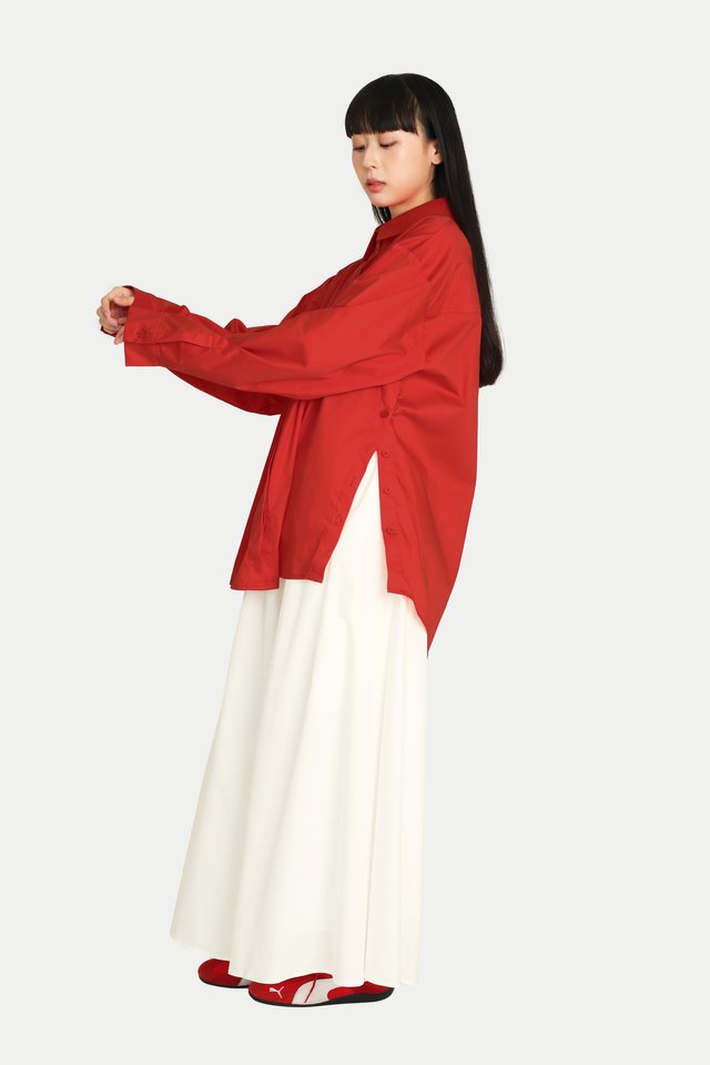 ARUNA MULTI-WEARING BUTTON SHIRT IN SCARLET