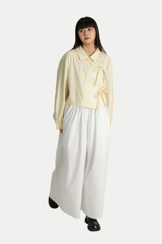 MELANY FLARE GATHER PANTS IN WHITE