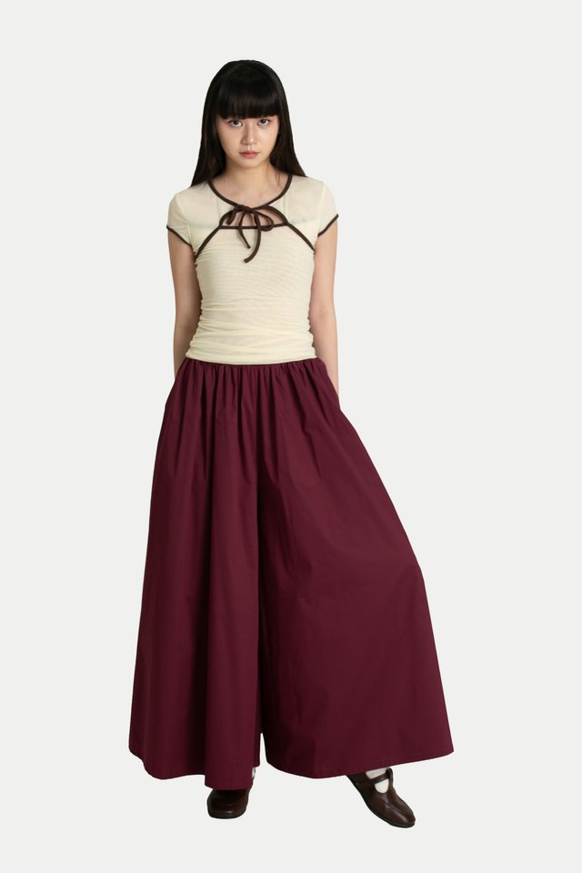 MELANY FLARE GATHER PANTS IN BERRY