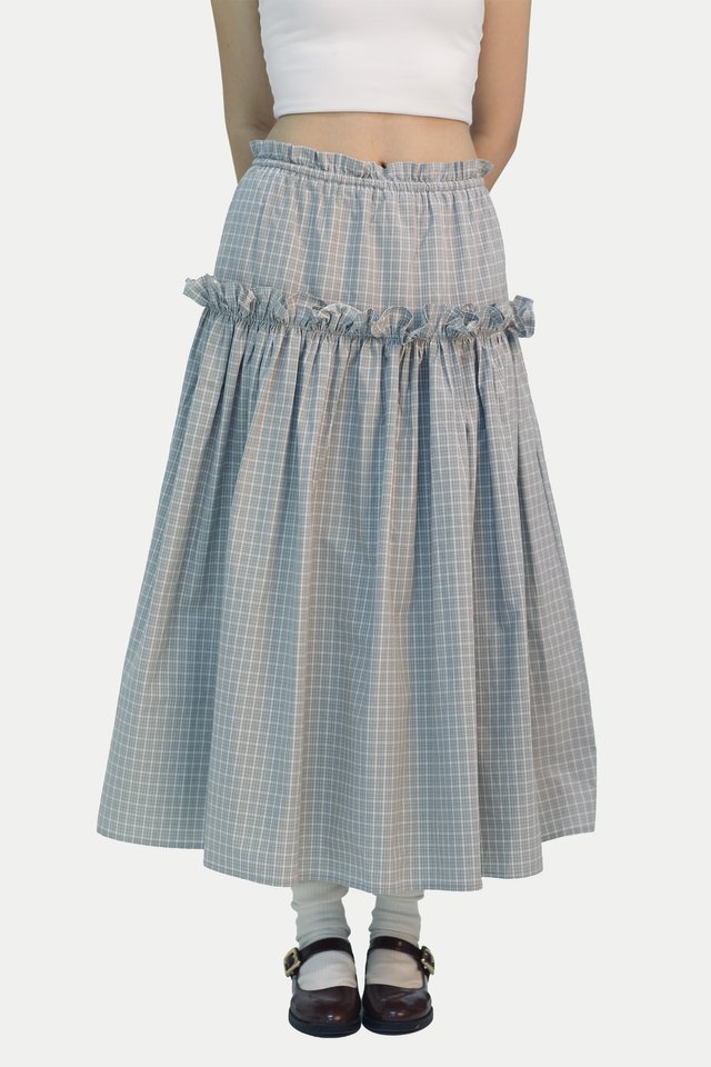 CLOVER FRILL GATHERED SKIRT IN GREIGE CHECKS