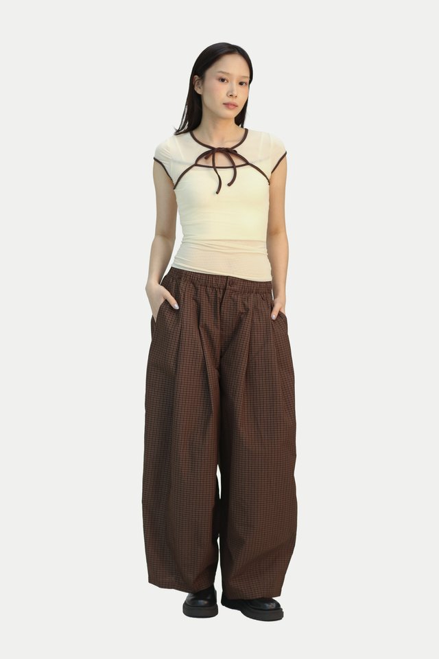 KOUTA PARACHUTE PANTS IN BRUNETTE CHECKS