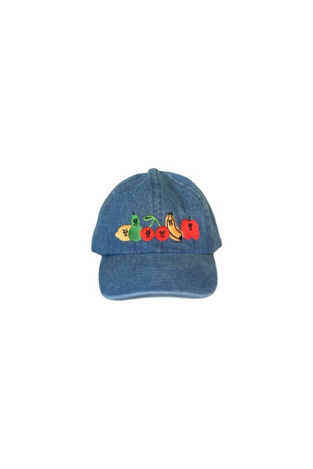 ARCADE X TESS SMITH-ROBERTS “FRUIT PARADE” BASEBALL CAP IN DENIM