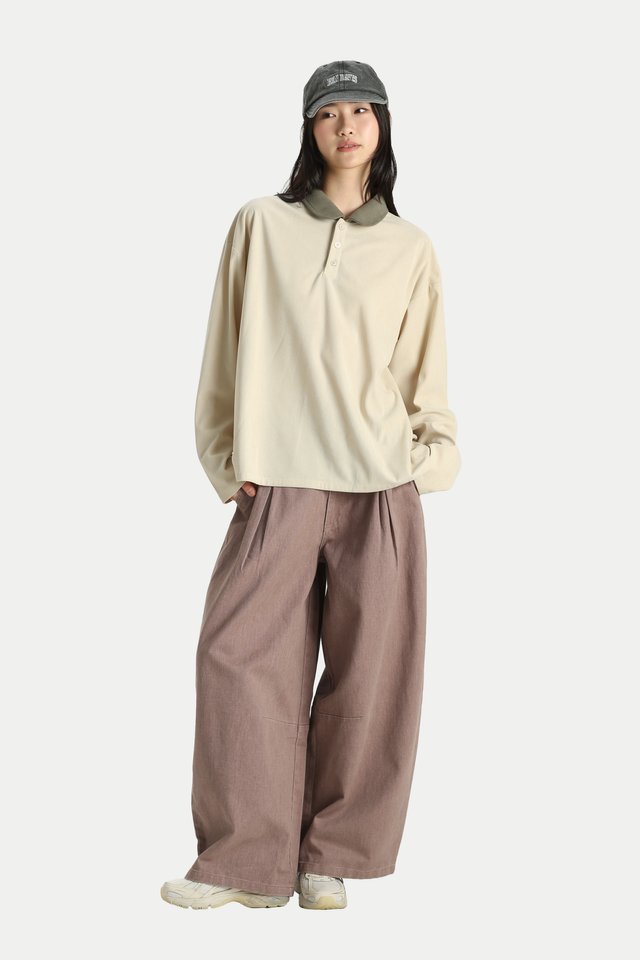 LEIA CONTRAST ROUND COLLAR POLO IN CREAM