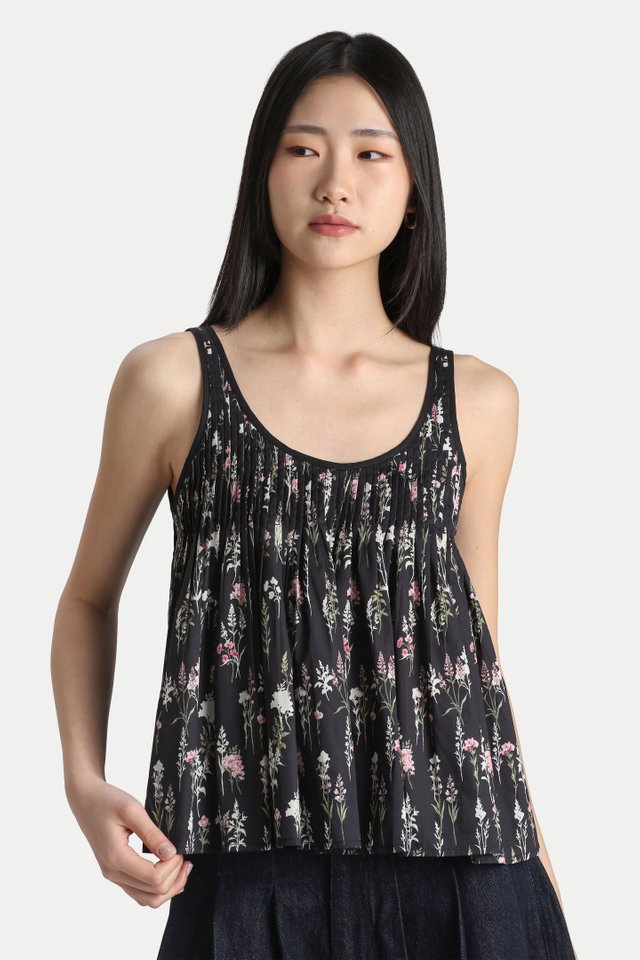 ALICE PINTUCK PLEAT FLORAL TOP IN BLACK