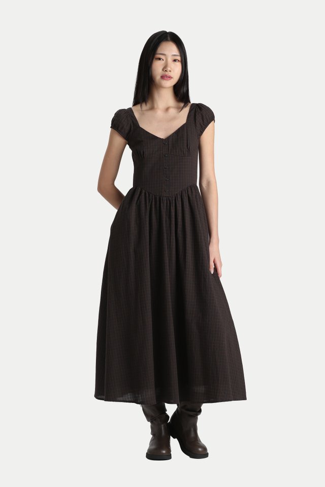 MIYONETTE CHECKERED SWEETHEART DRESS IN TEDDY