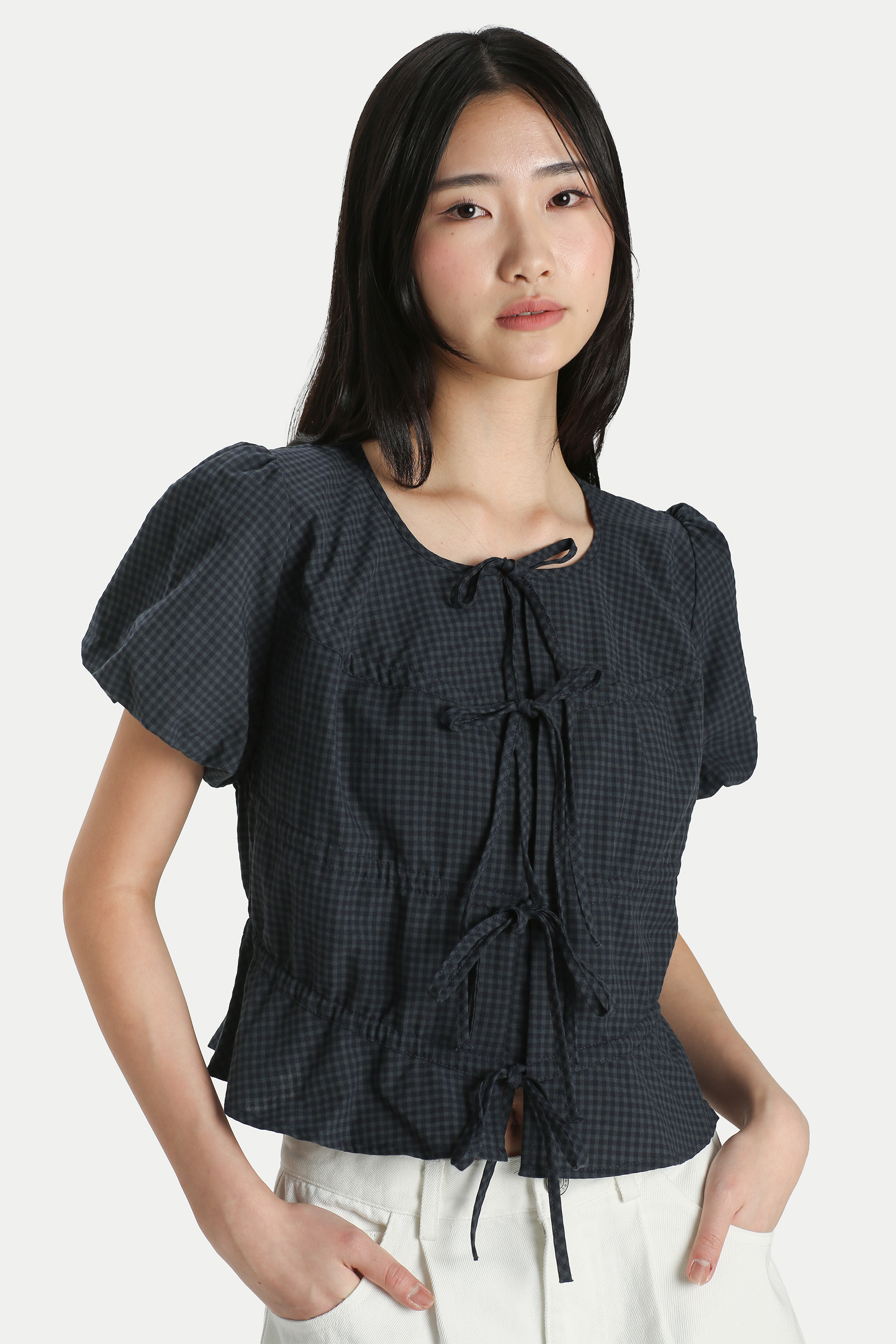 TESSIE PUFF SLEEVE TIE TOP IN MARINE CHECKS