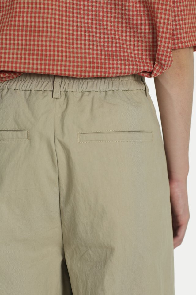 DANTE CURVE TROUSERS IN CONCRETE