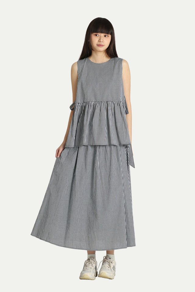 TSUKI SIDE CORSET MIDI SKIRT IN BLACK GINGHAM