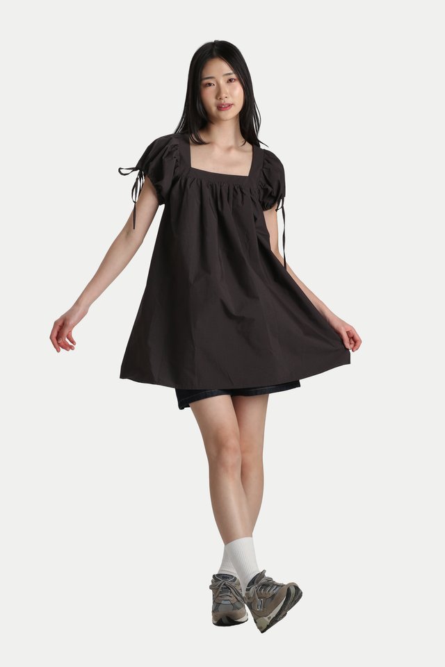 ELOISE SQUARE NECK BABYDOLL ROMPER DRESS IN BLACK CHECKS