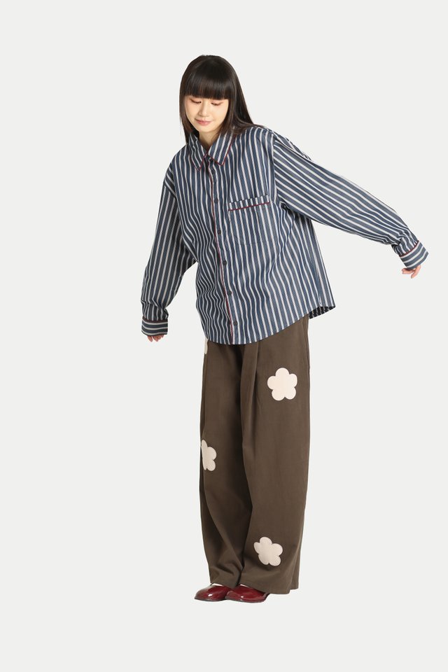 TIANA CONTRAST PIPING SHIRT IN NAVY STRIPES