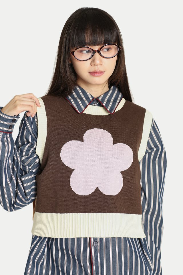 TANSY FLOWER VEST IN BROWN