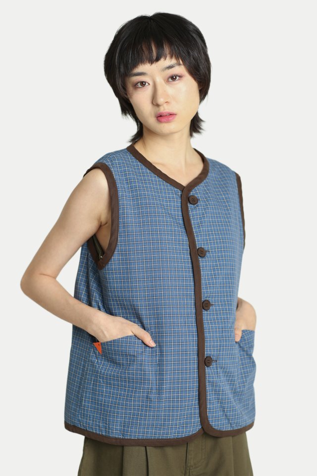 RISA REVERSIBLE BOXY VEST IN UMBER/MID BLUE CHECKS