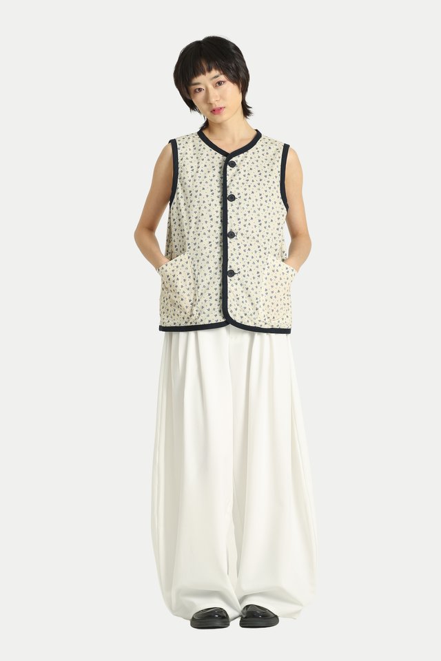 RISA REVERSIBLE BOXY VEST IN NAVY/VINTAGE ROSES