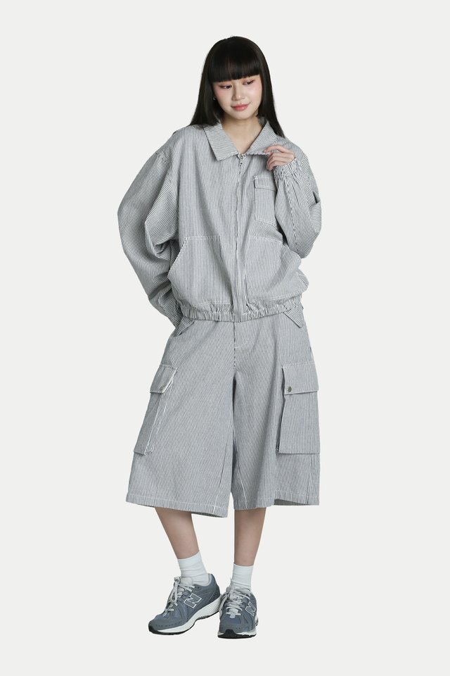MARLIE HICKORY STRIPE CARGO JORTS IN WHITE