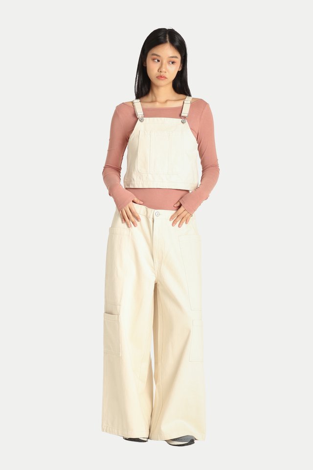 JADA 2-WAY DUNGAREE TOP IN ECRU