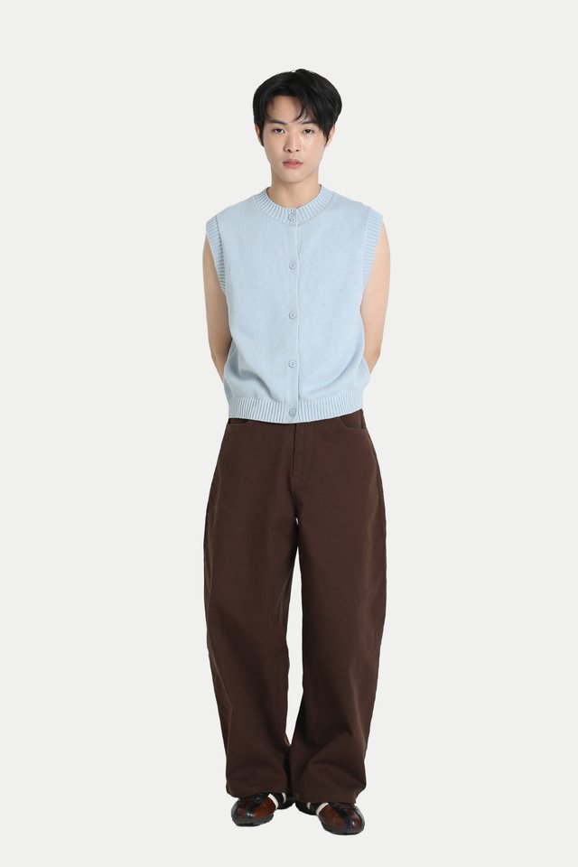 BING KNITTED VEST IN SKY