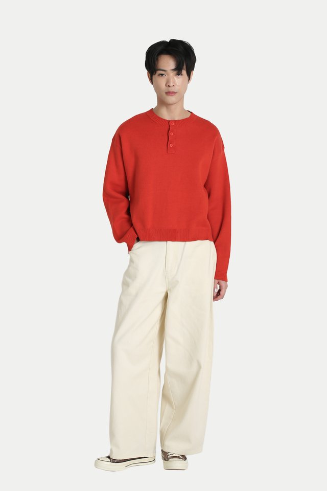 HANS KNITTED HENLEY SWEATER IN TERRACOTTA
