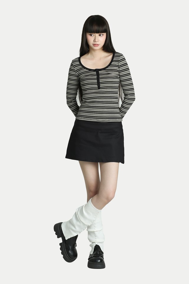 NELLA MID-RISE MINI SKORTS IN BLACK